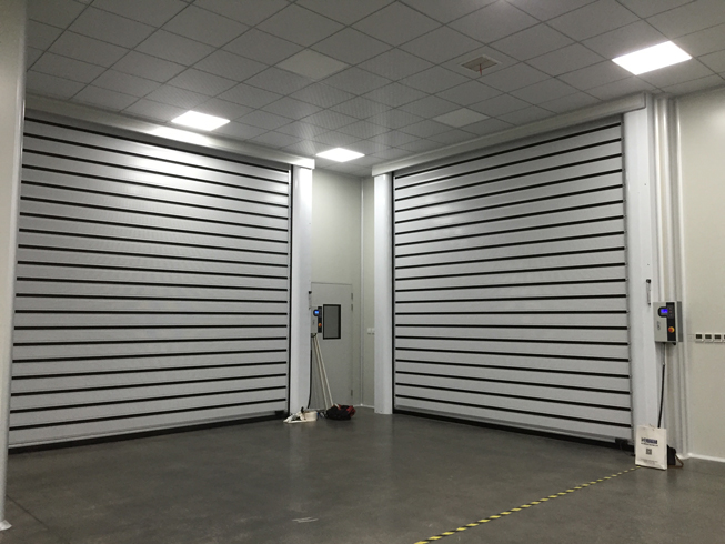 冷庫緩衝區（qū）快速卷簾門