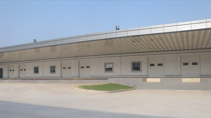 菠萝蜜免费观看视频工業滑升門