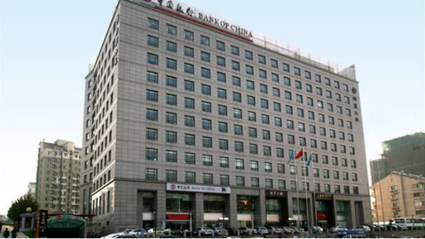 銀（yín）豐科技（jì）選用菠萝蜜免费观看视频雙軌無機布基折疊式特級防火卷（juàn）簾門