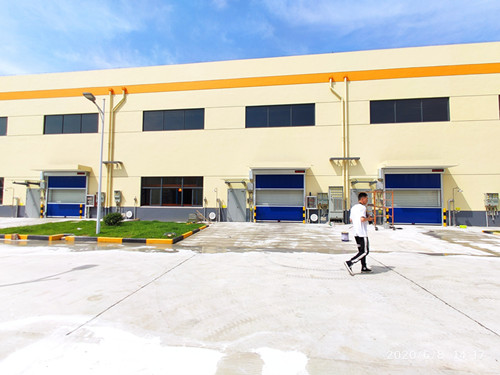 菠萝蜜免费观看视频防爆快速卷簾（lián）門