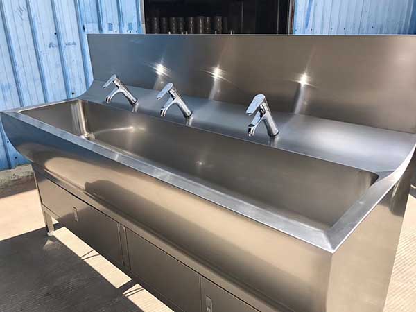 醫用不鏽鋼洗（xǐ）手（shǒu）池