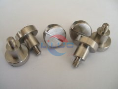 非標螺絲的類型及適（shì）用場合